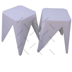 Asiento banquito de plástico.