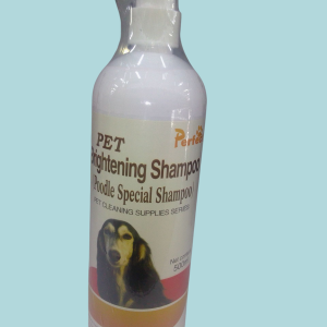 Shampoo para mascotas.