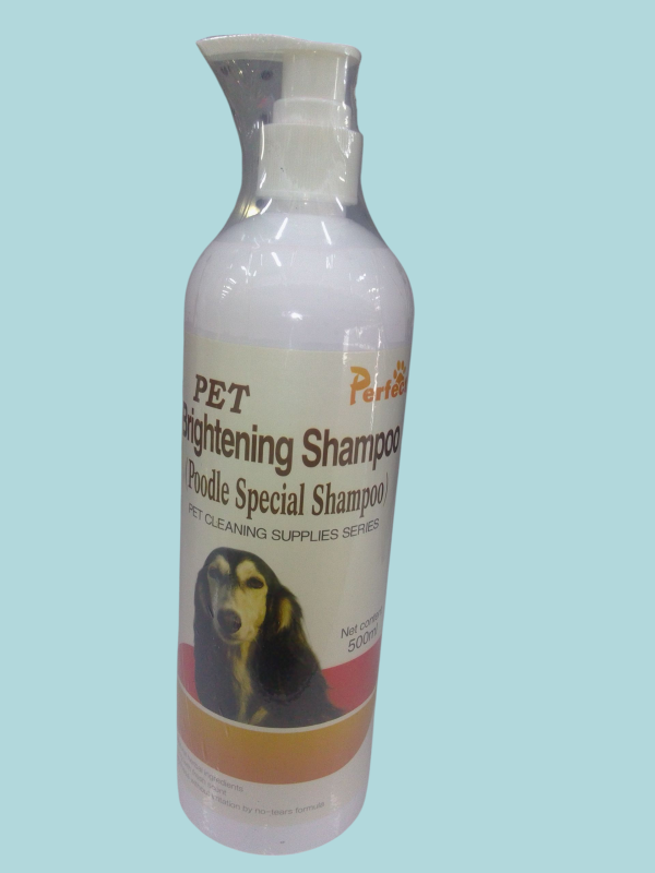 Shampoo para mascotas.