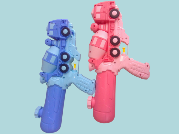 Pistola de agua figura de camión.