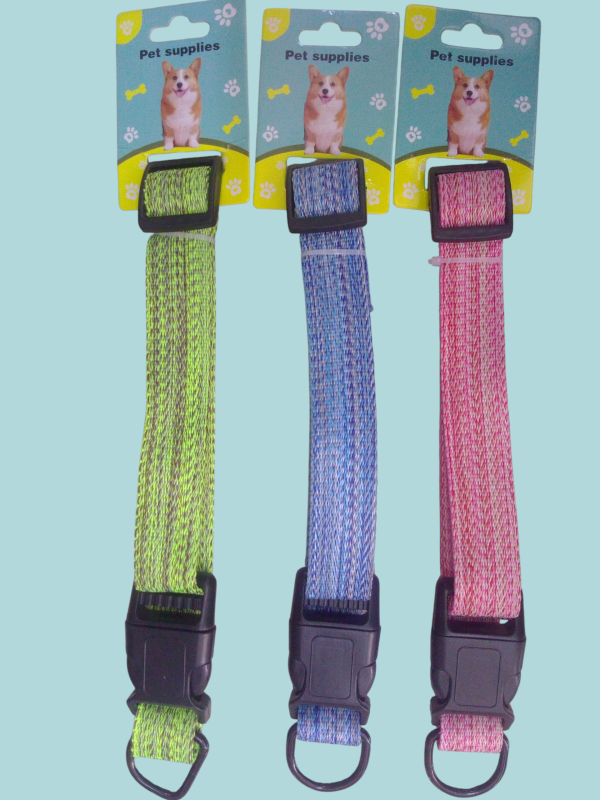 Collares para mascotas ajustables a su tamaño.