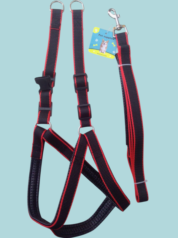 Pechera ajustable con correa para mascotas. - Imagen 3