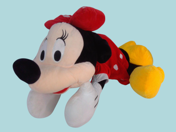 MINNIE MOUSE.