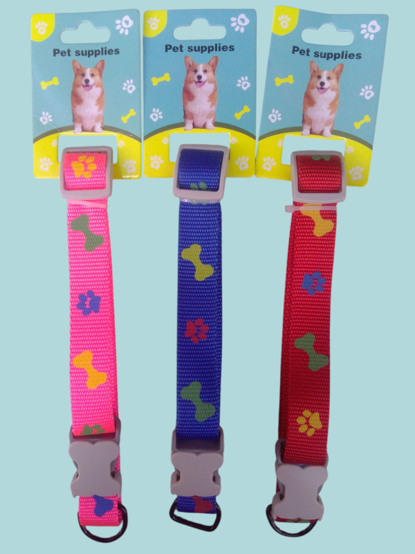 Collar para mascotas ajustables.