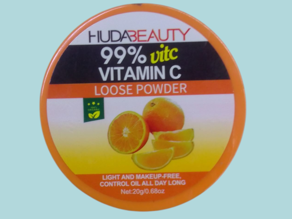 Polvo con protector facial.