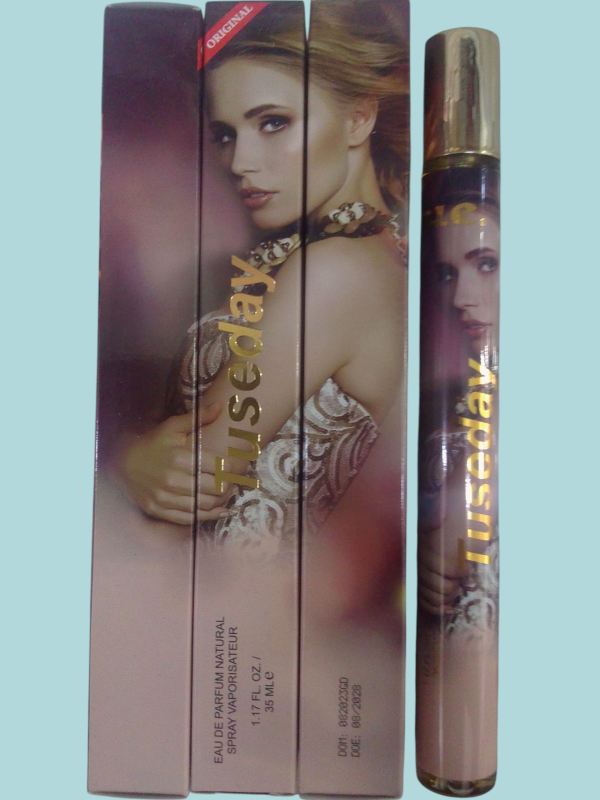 PERFUME. "TUSEDAY." PARA DAMAS EN SPRAY.