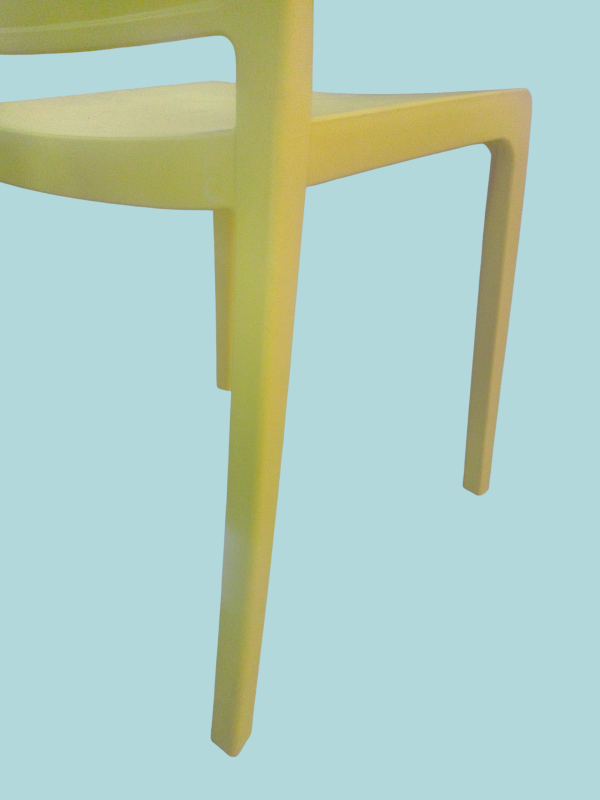 Silla de comedor plástico