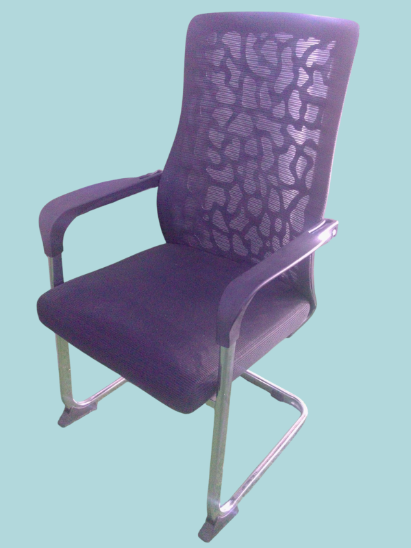 Silla para escritorio de malla con base de metal.3 - Imagen 3