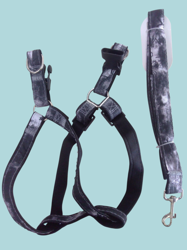 Pecheras con correas para mascotas.
