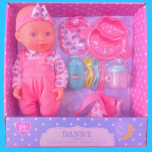 BEBITO LISTO PARA EL DESAYUNO. DANNY BABY.