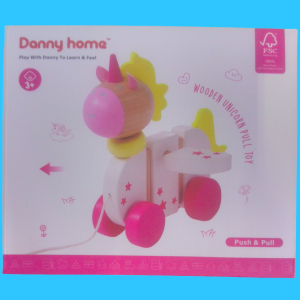 UNICORNIO DE MADERA. DANNY HOME.