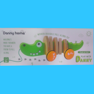 COCODRILO DE MADERA. DANNY HOME.