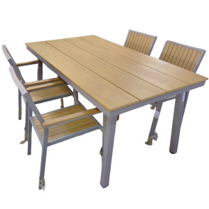 Mesa para terraza de madera.