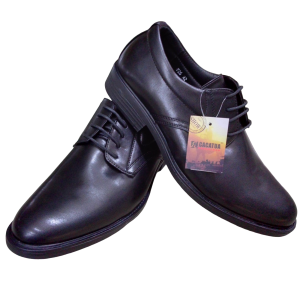 Calzado de varón de vestir. Marca CACATÚA.
