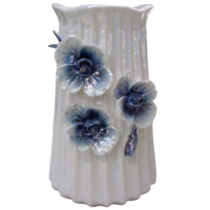 Jarrón de porcelana.