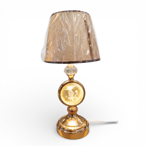 Lámpara Elegancia Dorada