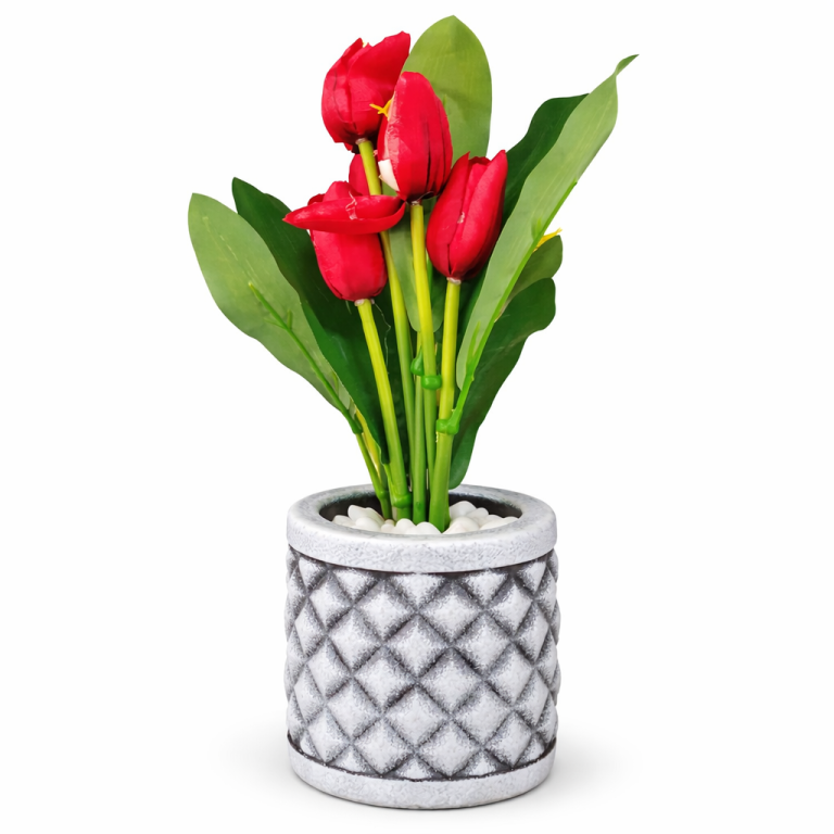 Maceta decorativa con rosas artificiales